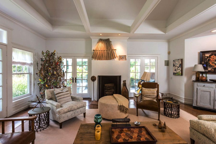 2-carriage-ct-interior-2-east-hampton