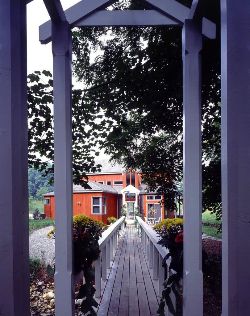 Gillis-Architects-T1-bridge