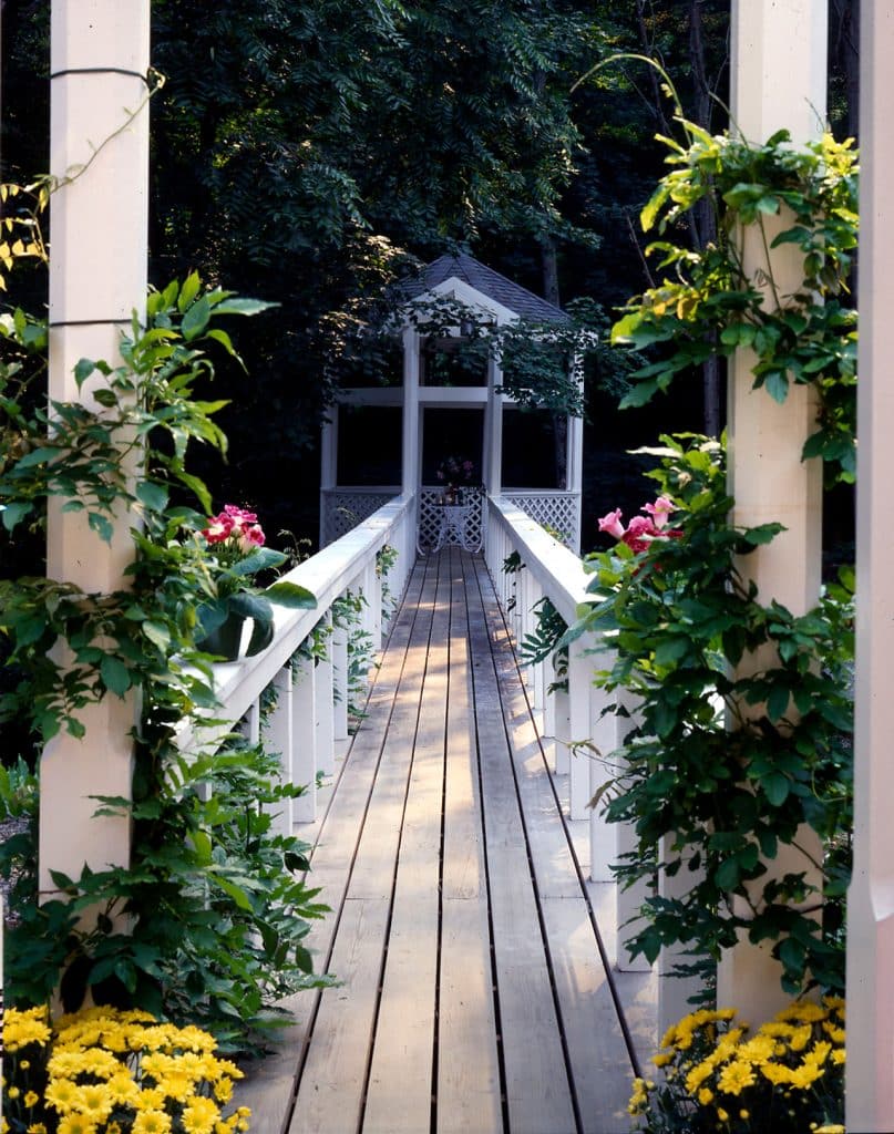 Gillis-Architects-T1-gazebo-view